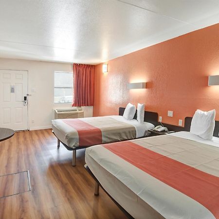 Motel 6-Dallas, Tx - Forest Lane Ngoại thất bức ảnh